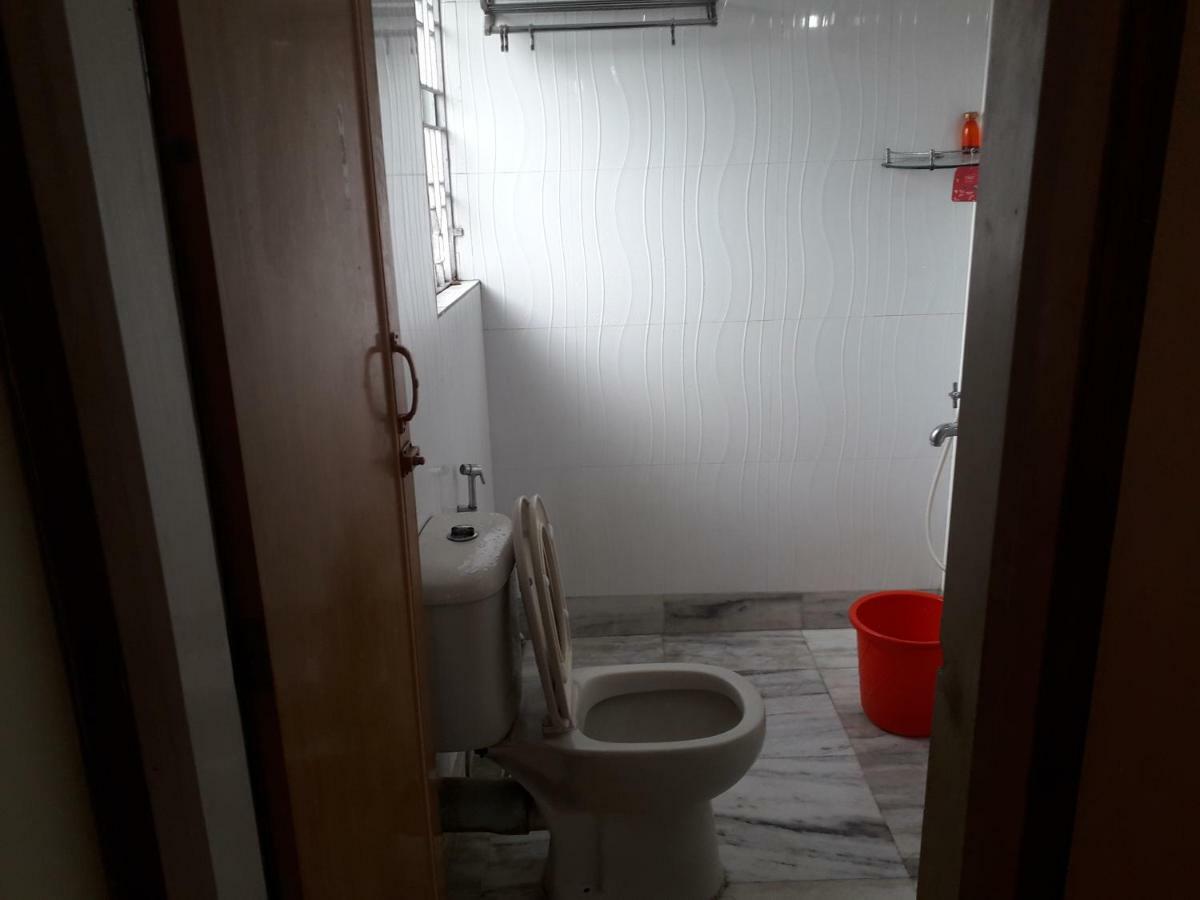 Dream Homestay กูวาฮาติ ภายนอก รูปภาพ